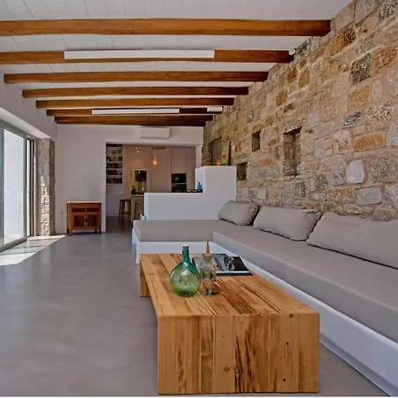 Sea Breeze 5 Bedroom Mykonos Luxury Vila *
